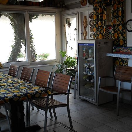 Pal Haz Apartment Abádszalók Bagian luar foto